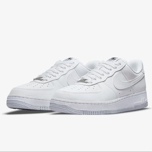 BRAND NEW Nike Air Force 1